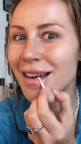 Perfect Pout Enhancer